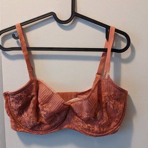 Never Worn balconette bra from Victoria Secret